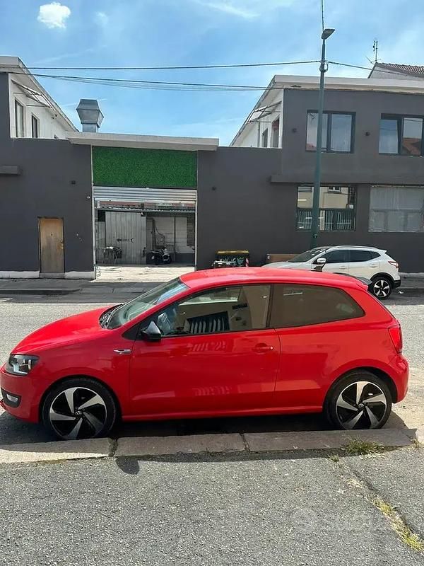 Usata VW Polo 105 CV (77 kW) 2010 Rosso Utilitaria