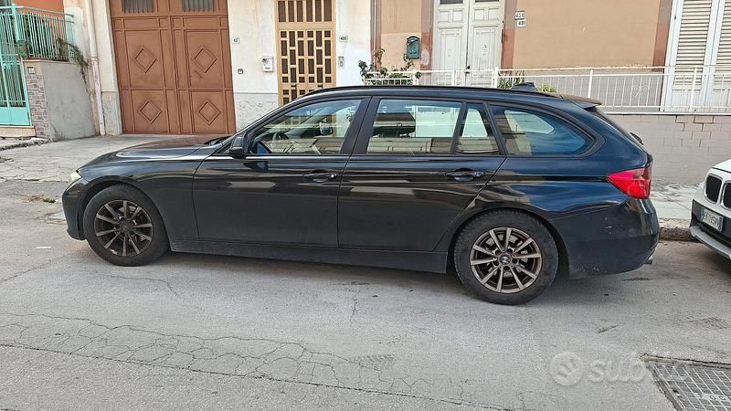 Usata BMW 318 2013 Grigio Station wagon