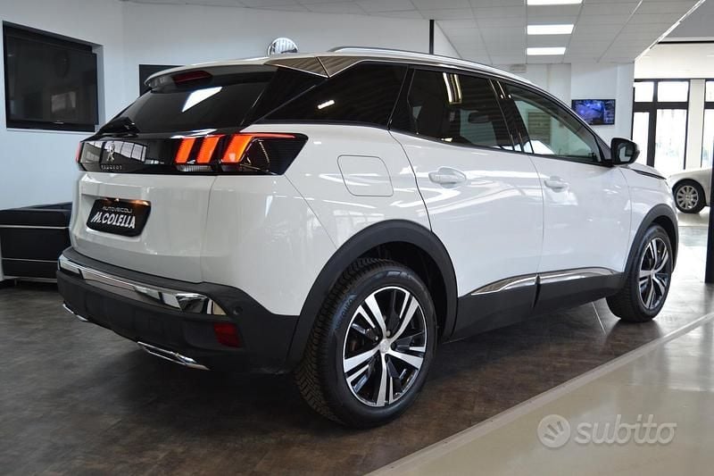Usata Peugeot 3008 Allure 120 CV (88 kW) 2017 Bianco SUV