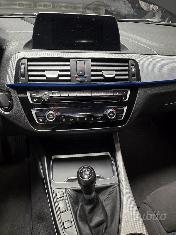 Usata BMW 114 Shadowline 95 CV (69 kW) 2018 Nero Utilitaria