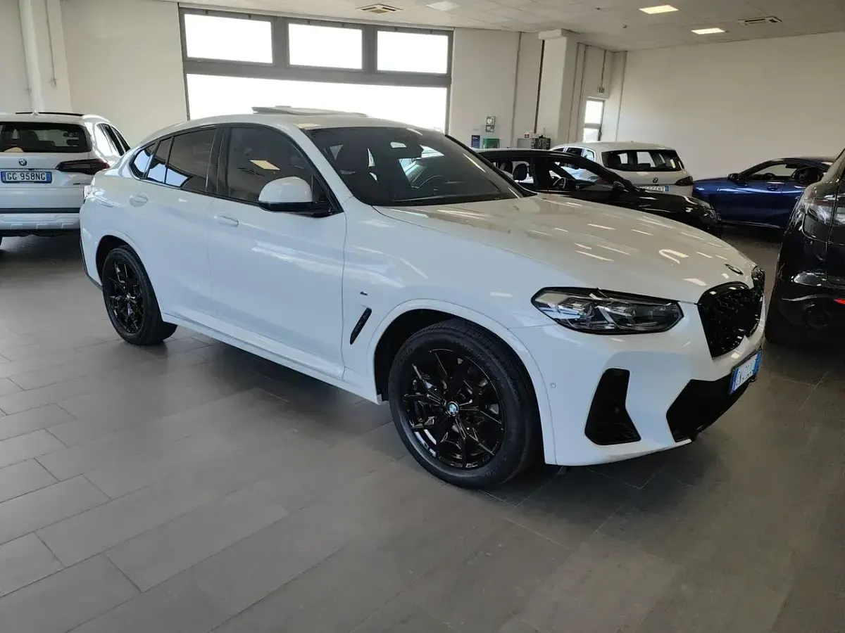 Usata BMW X4 M Sport 190 CV (139 kW) 2023 Bianco SUV