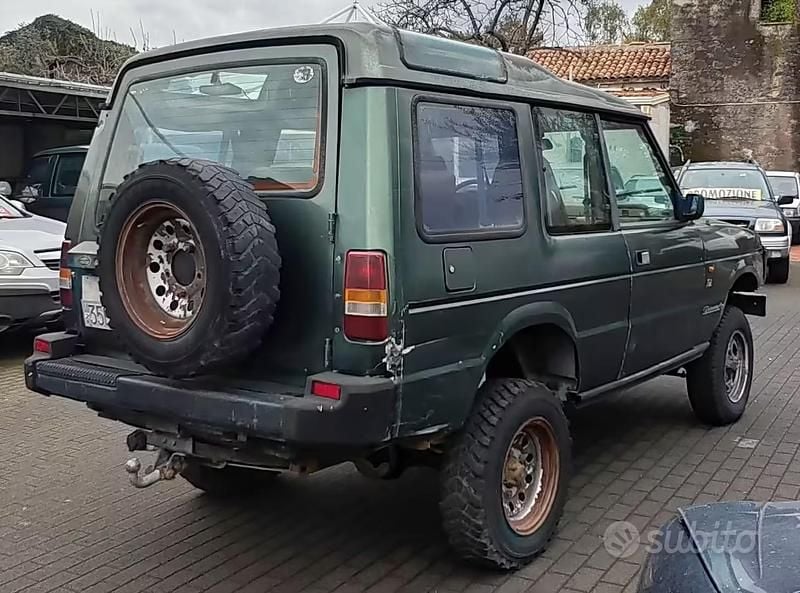 Usata Land Rover Discovery 112 CV (82 kW) 1991 Verde SUV