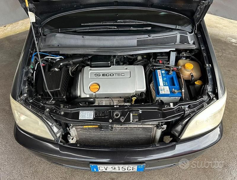 Usata Opel Zafira Eco 97 CV (71 kW) 2005 Nero Monovolume