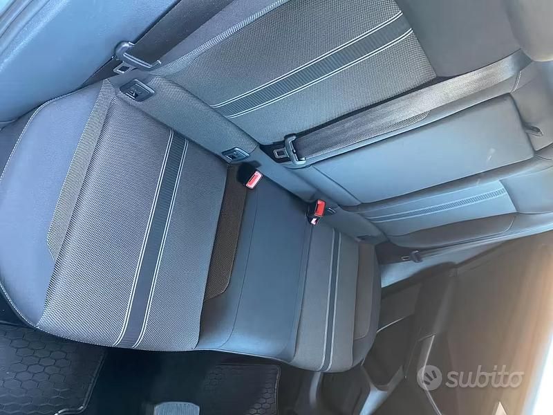 Usata VW T-Roc Style 115 CV (84 kW) 2018 SUV