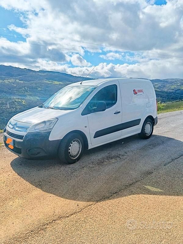 Usata Citroën Berlingo 90 CV (66 kW) 2010 Bianco Monovolume