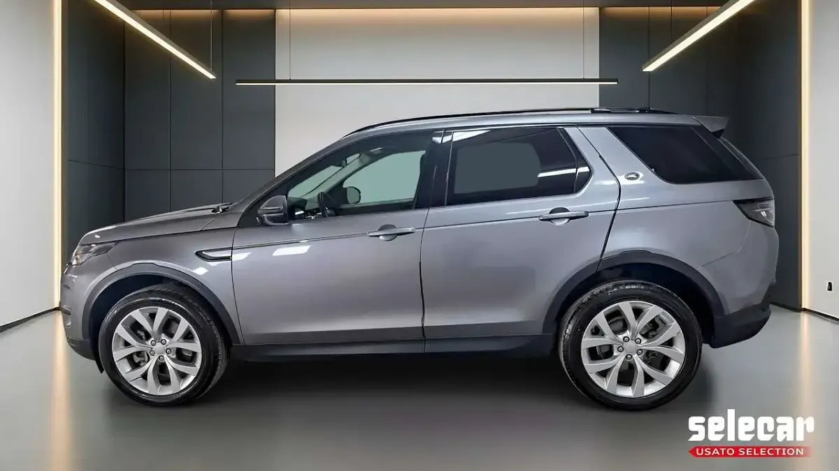 Usata Land Rover Discovery Sport SE 163 CV (119 kW) 2022 Grigio SUV