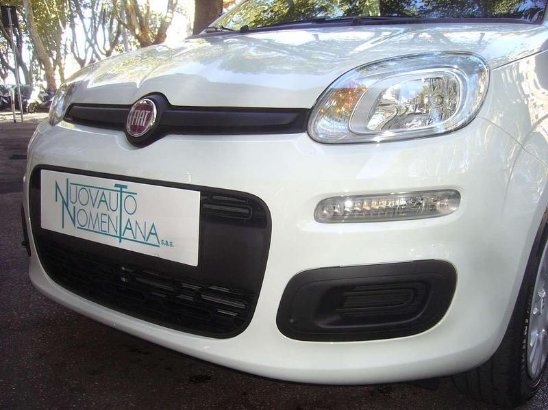 Nuova Fiat Panda Icon 69 CV (50 kW) 2025 Bianco Utilitaria