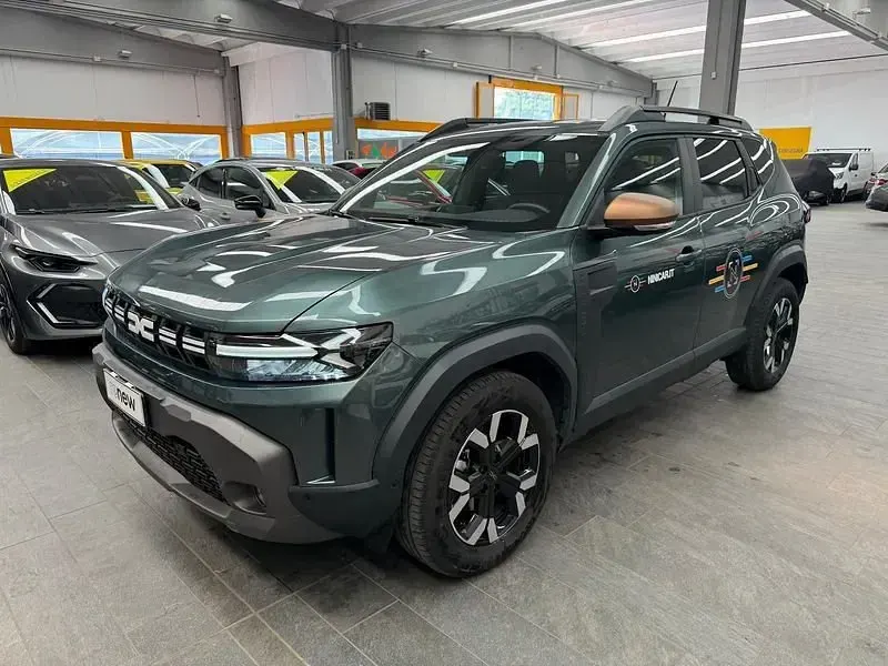 Usata Dacia Duster Extreme 141 CV (103 kW) 2025 Verde SUV