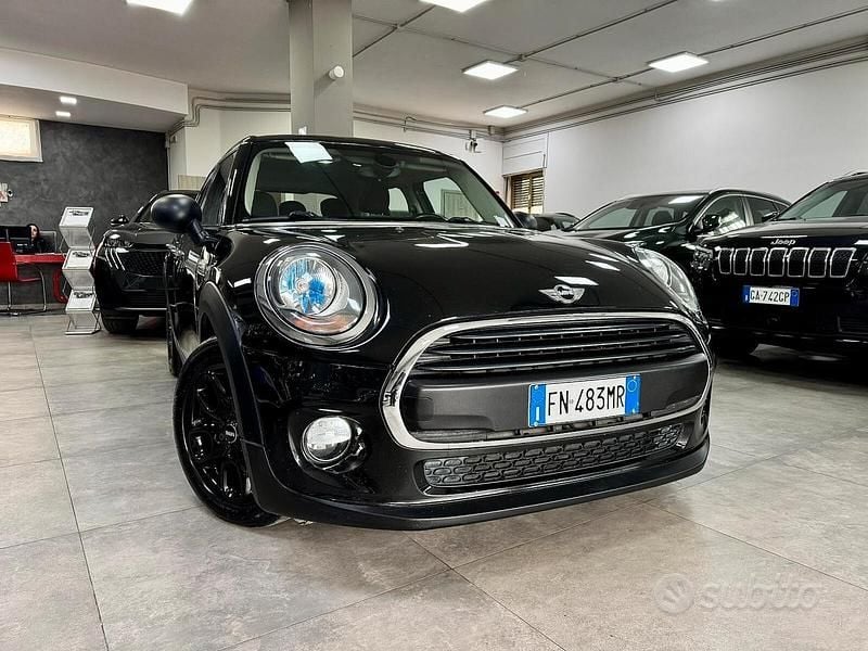 Usata Mini One D 95 CV (69 kW) 2018 Nero Utilitaria