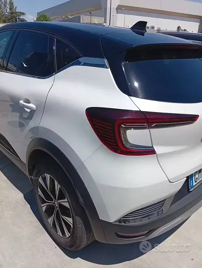 Usata Renault Captur 101 CV (74 kW) 2023 SUV