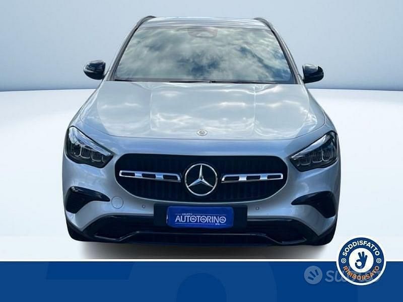 Usata Mercedes GLA180 Advanced 115 CV (84 kW) 2025 Grigio SUV