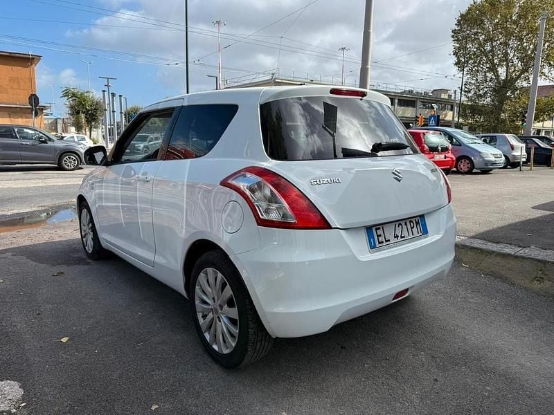 Usata Suzuki Swift 74 CV (54 kW) 2012 Bianco Utilitaria