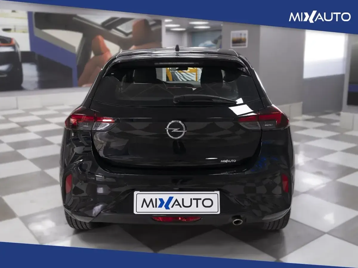 Usata Opel Corsa GS Line 101 CV (74 kW) 2022 Nero Utilitaria
