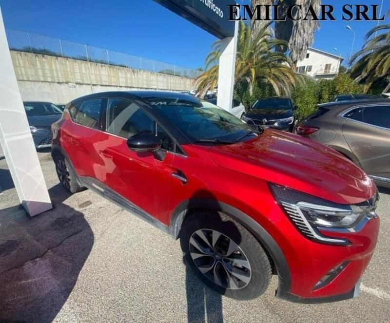 Rosso Usata 2020 Renault Captur Initiale Paris SUV | 21.500 € (Molto cara) - Immagine 1/3