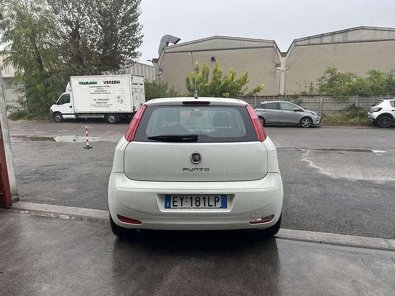 Usata Fiat Grande Punto S 75 CV (55 kW) 2015 Utilitaria