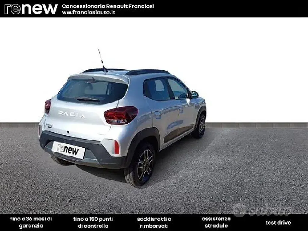 Usata Dacia Spring Expression 19 kW (26 CV) 2023 Grigio Utilitaria