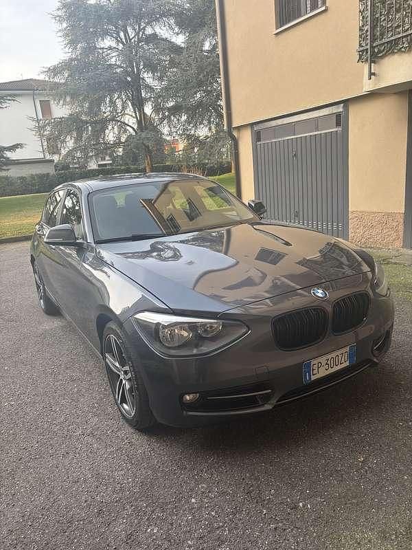 Usata BMW 118 143 CV (105 kW) 2013 Utilitaria
