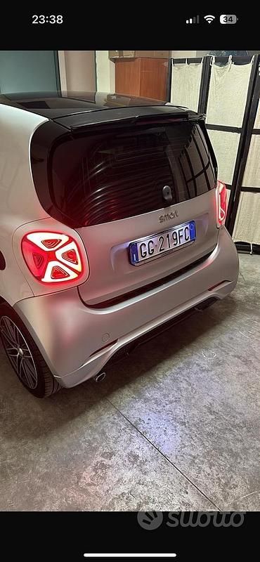 Usata Smart ForTwo Coupé Brabus 56 CV (41 kW) 2018 Utilitaria