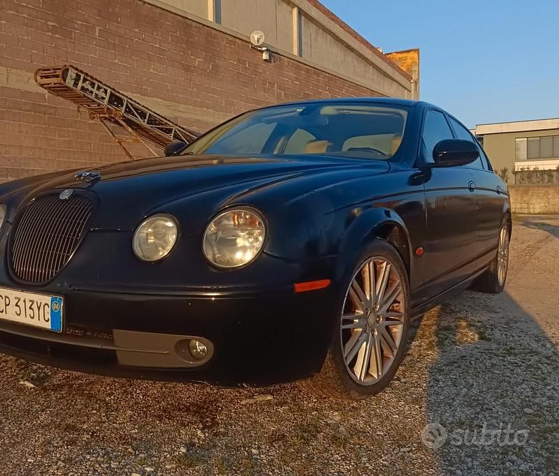 Usata Jaguar S-Type S 2024 Berlina