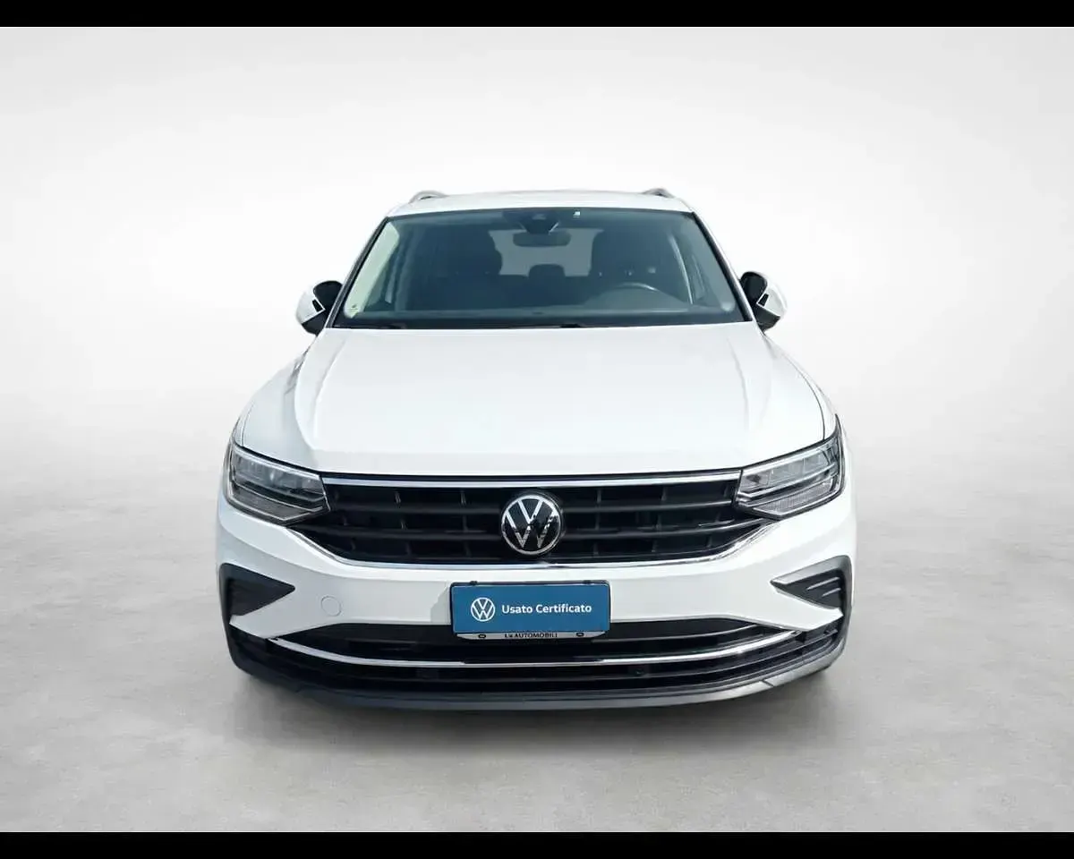 Usata VW Tiguan Life 150 CV (110 kW) 2023 Bianco SUV