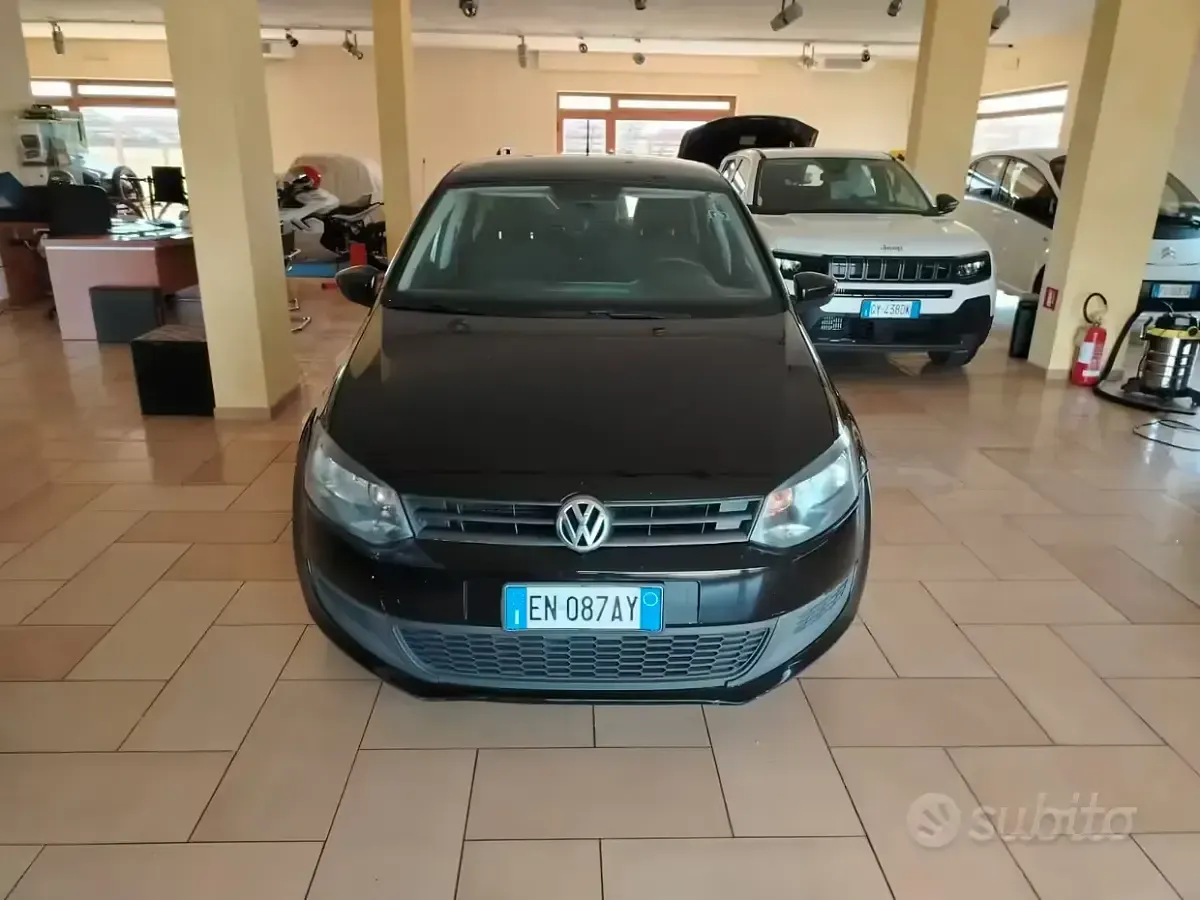 Usata VW Polo 75 CV (55 kW) 2012 Nero Utilitaria