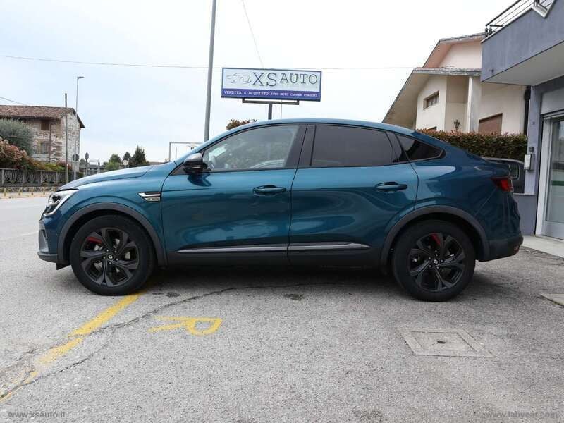 Usata Renault Arkana R.S. 94 CV (69 kW) 2021 Blu/azzurro SUV