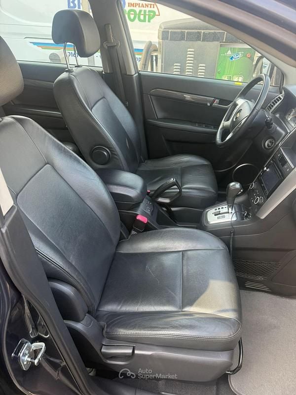 Usata Chevrolet Captiva 150 CV (110 kW) 2007 Blu SUV