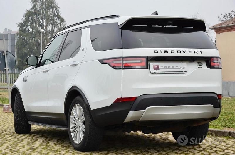 Usata Land Rover Discovery 5 HSE Luxury 240 CV (176 kW) 2017 Bianco SUV