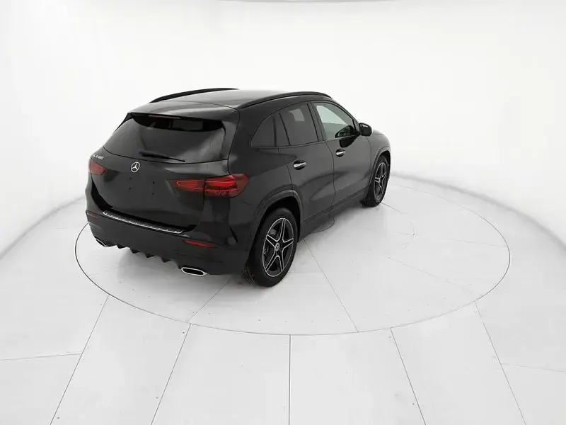 Nuova Mercedes GLA180 AMG line 136 CV (100 kW) 2026 Nero SUV