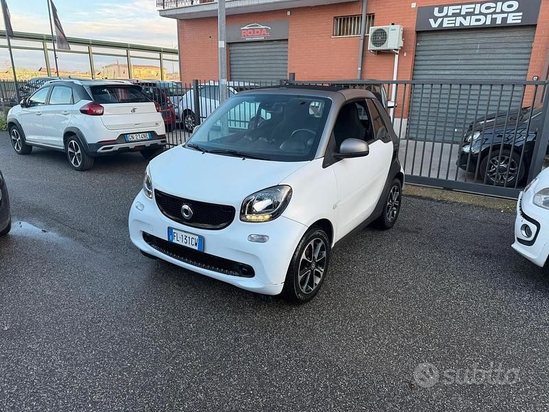 Usata Smart ForTwo Cabrio Passion 89 CV (65 kW) 2017 Bianco Cabrio