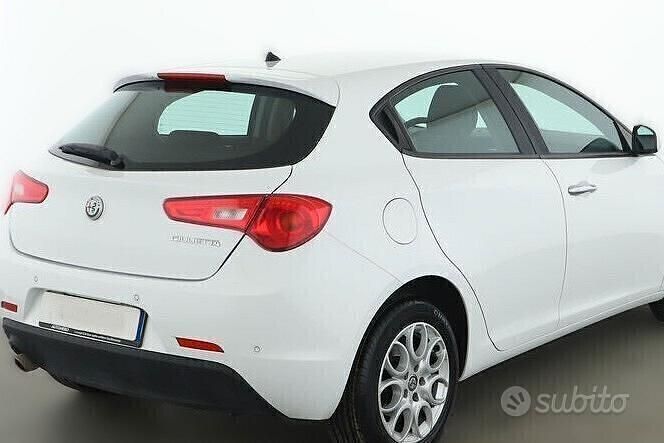 Usata Alfa Romeo Giulietta Super 175 CV (128 kW) 2017 Bianco Utilitaria