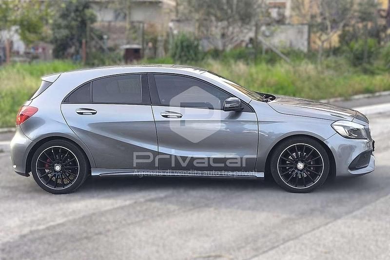 Usata Mercedes A200 Premium 136 CV (100 kW) 2018 Grigio Berlina