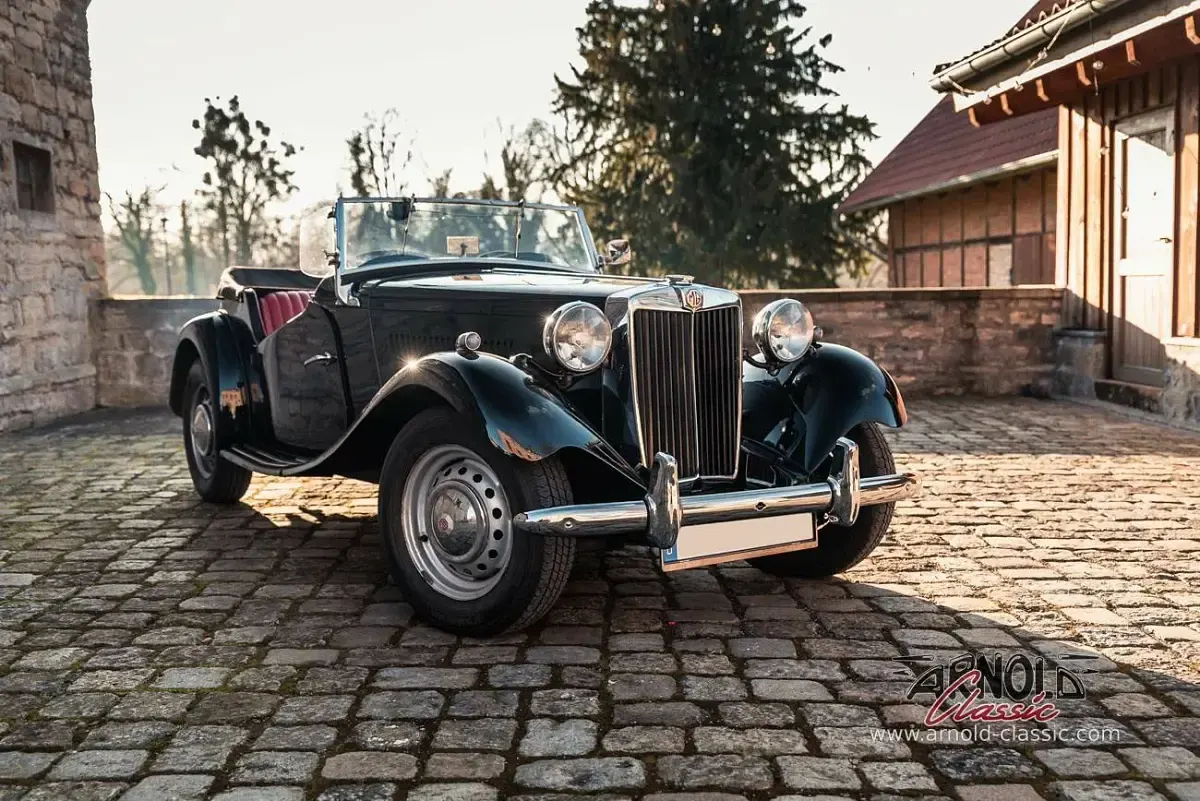 Usata MG TD 57 CV (41 kW) 1952 Nero Cabrio