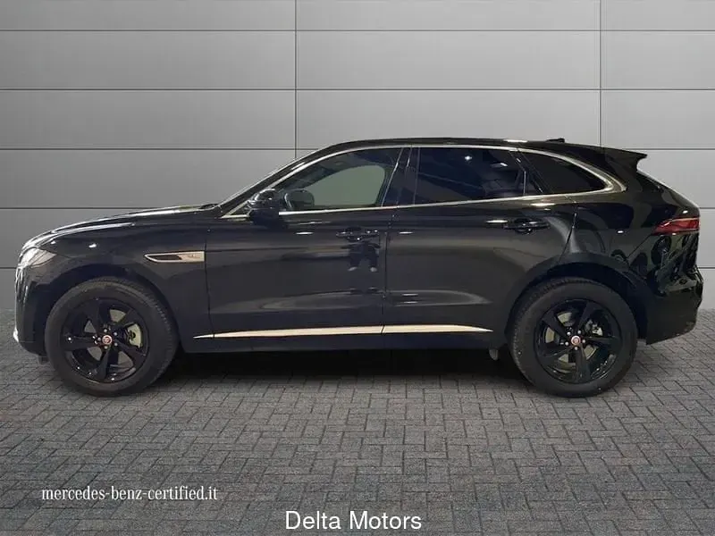 Usata Jaguar F-Pace SE 204 CV (150 kW) 2023 Nero metallizzato SUV