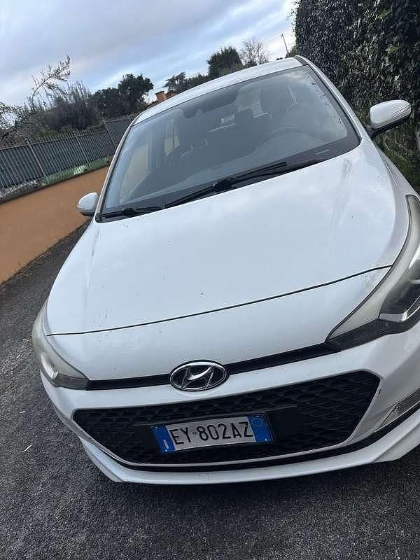 Usado Hyundai i20 Edition 75 HP (55 kW) 2015 Citadino