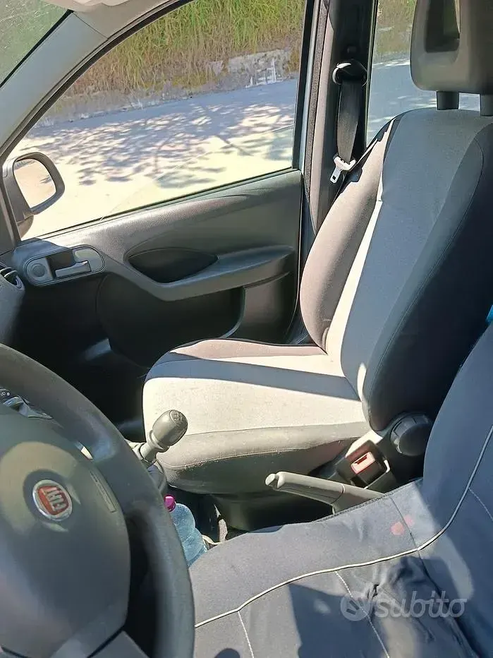 Usata Fiat Panda Active 77 CV (56 kW) 2012 Bianco Utilitaria