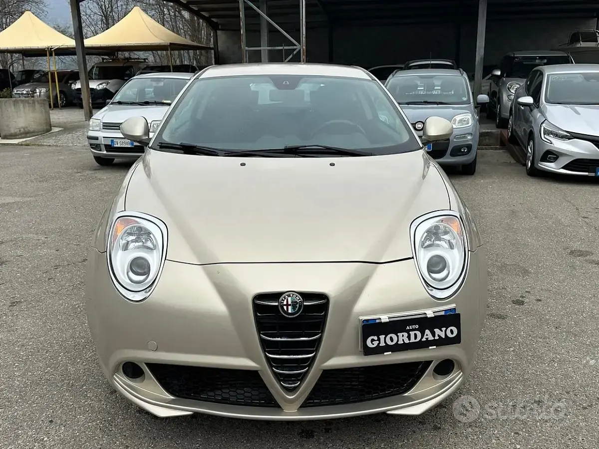 Usata Alfa Romeo MiTo Distinctive 120 CV (88 kW) 2008 Marrone Utilitaria