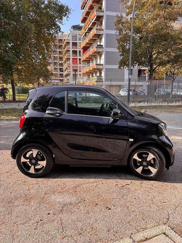Usata Smart ForTwo Coupé 60 kW (82 CV) 2021 Utilitaria