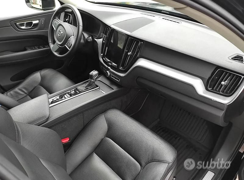Usata Volvo XC60 190 CV (139 kW) 2019 Nero SUV
