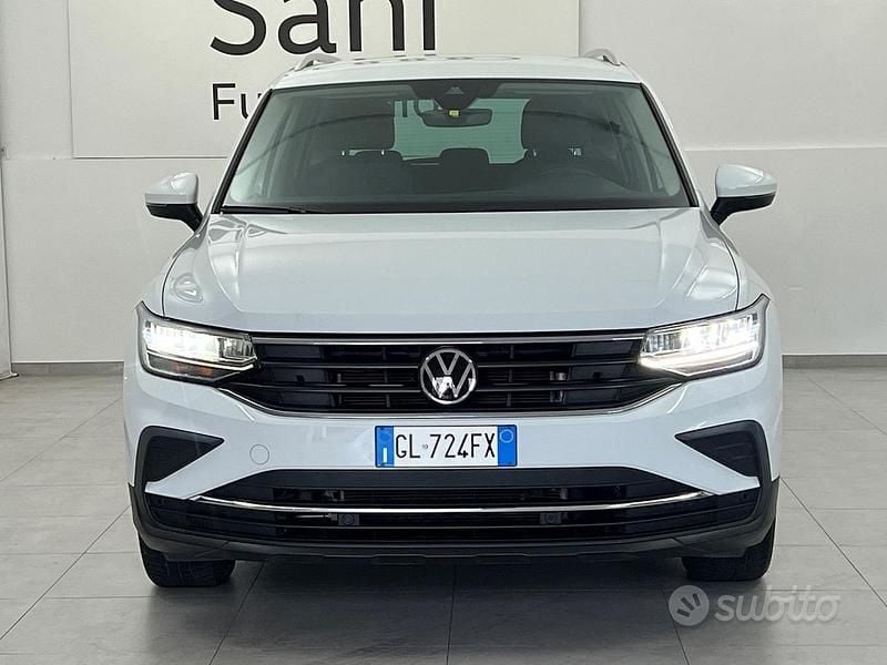 Usata VW Tiguan Life 150 CV (110 kW) 2022 Bianco SUV