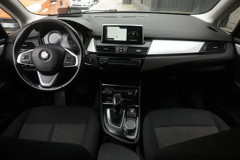 Usata BMW 216 Active Tourer Comfort Edition 116 CV (85 kW) 2018 Grigio Monovolume