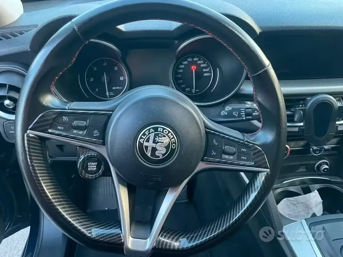 Usata Alfa Romeo Stelvio Veloce 179 CV (131 kW) 2017 SUV