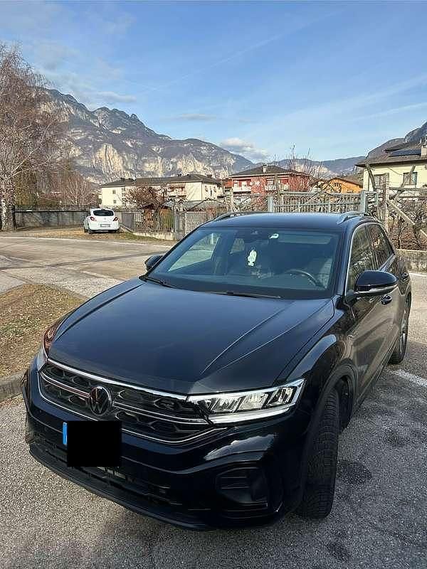 Usata VW T-Roc R-line 150 CV (110 kW) 2023 SUV