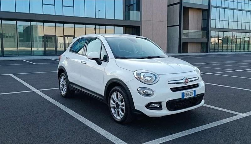 Usata Fiat 500X Pop Star 120 CV (88 kW) 2015 Bianco SUV