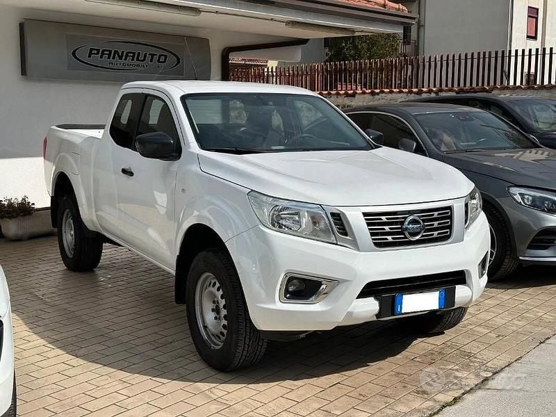 Usata Nissan Navara Visia 163 CV (119 kW) 2020 Bianco Pick-up
