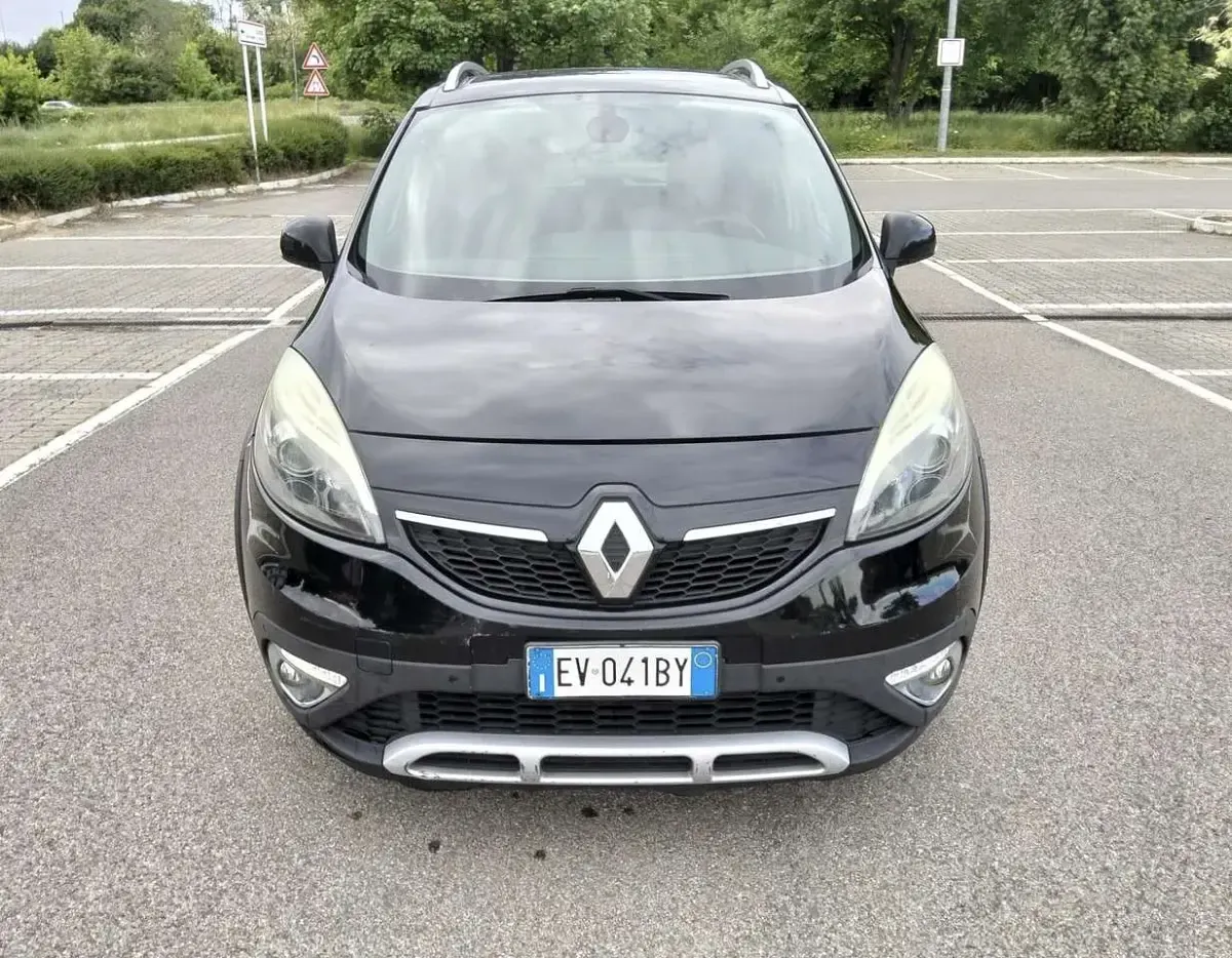 Usata Renault Scenic E-Tech 110 CV (80 kW) 2014 Nero Monovolume
