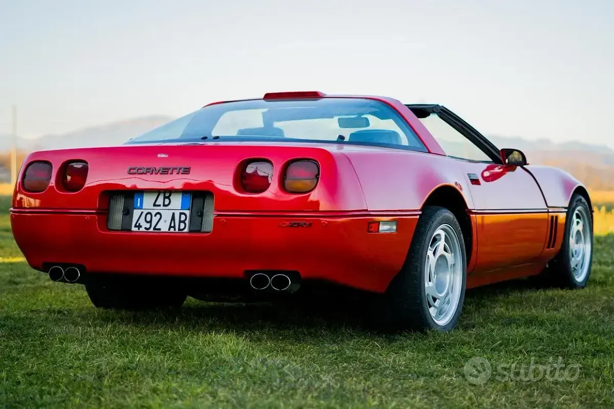Usata Corvette ZR1 305 CV (224 kW) 1991 Rosso