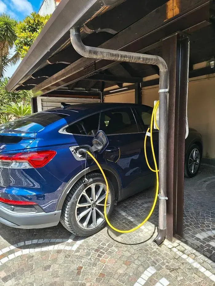 Usata Audi Q4 Sportback e-tron 69 kW (95 CV) 2023 Blu SUV