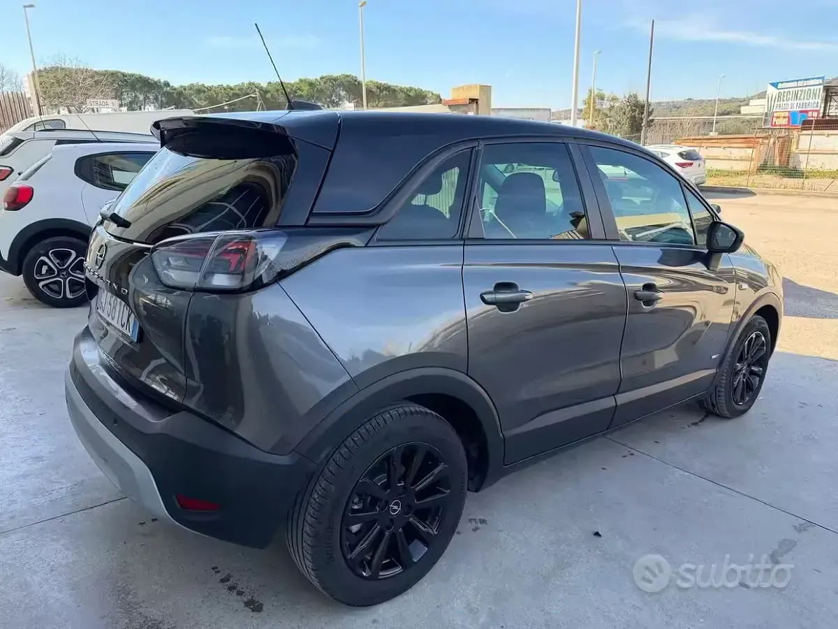 Usata Opel Crossland Design & Tech 83 CV (61 kW) 2022 Grigio SUV