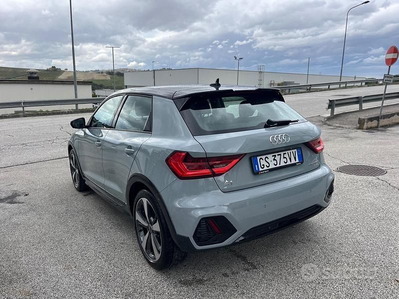 Usata Audi A1 116 CV (85 kW) 2024 Giallo SUV